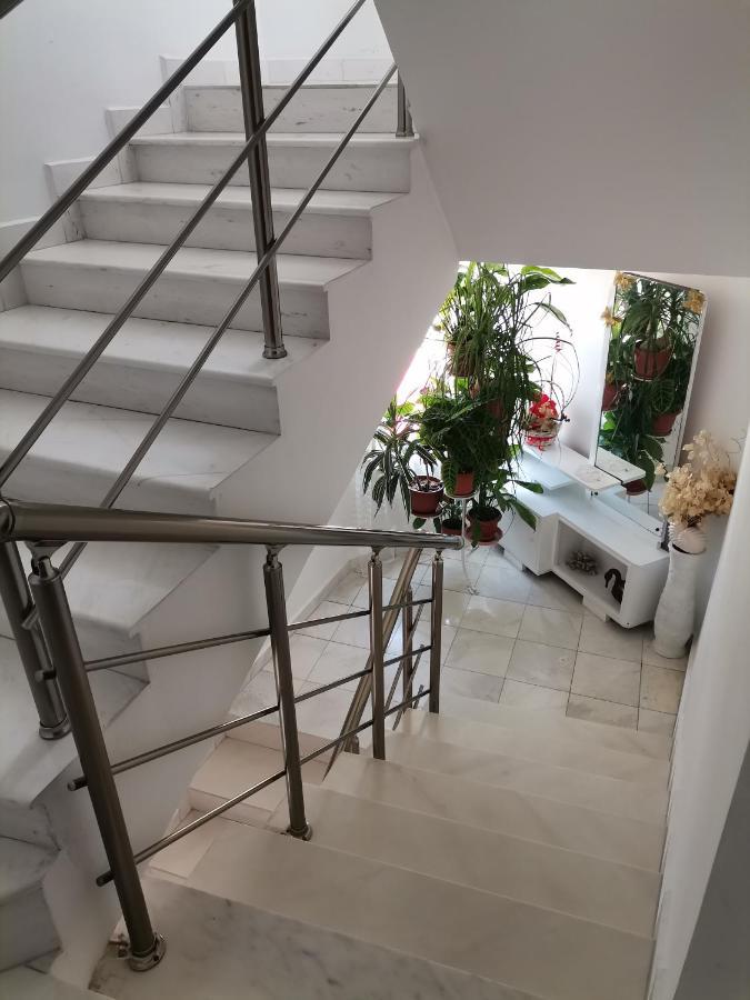 Guest House Konomaevi โซโซโปล ภายนอก รูปภาพ